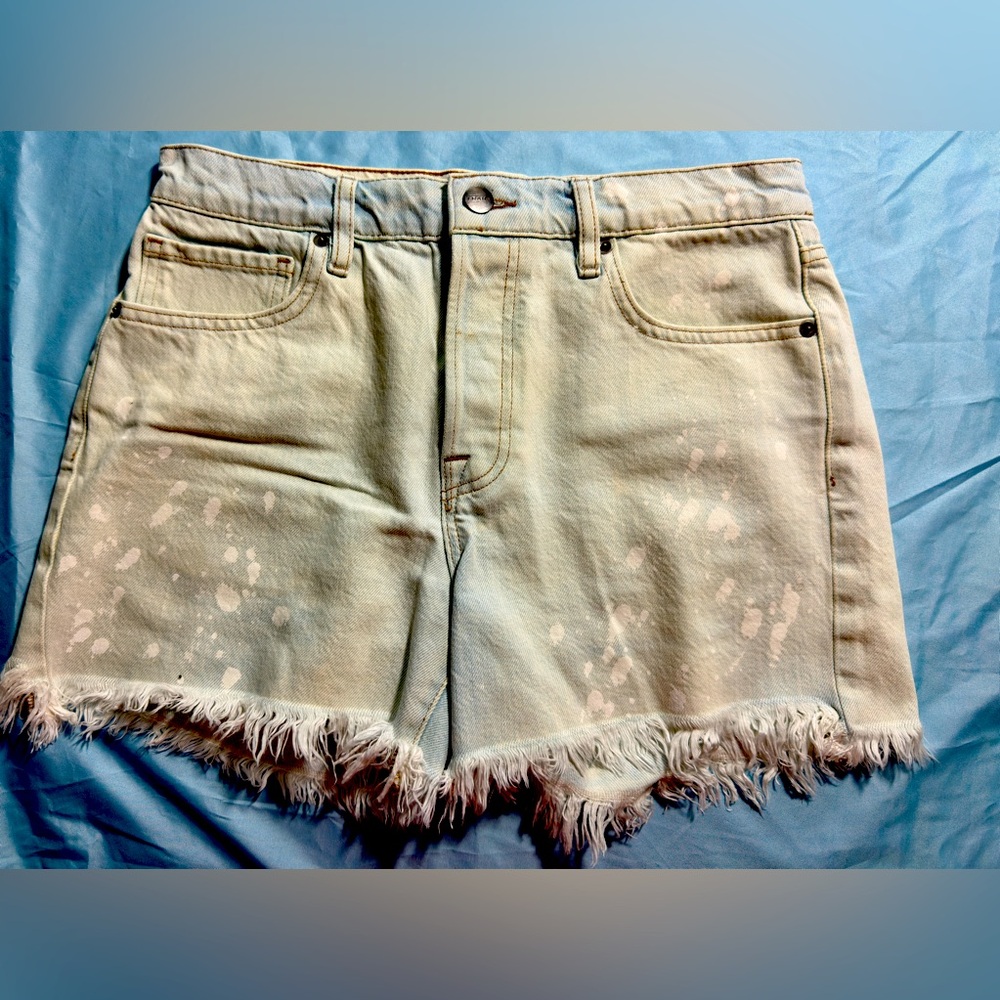 FRAME Le Slouch Short Caribbean Spray Frayed Hem Denim Shorts